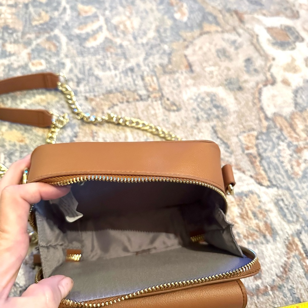 Madden Girl Crossbody Bag with Gold Chain‎ - Picture 6 of 7